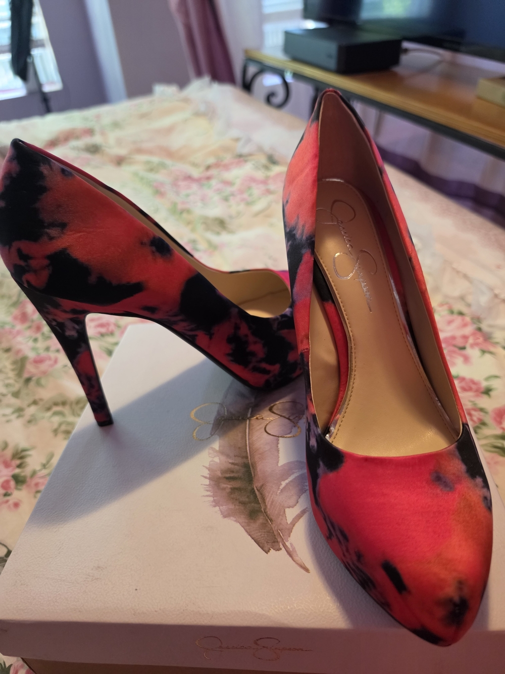 Jessica Simpson Red and Black Tie-Dye Stiletto Pumps